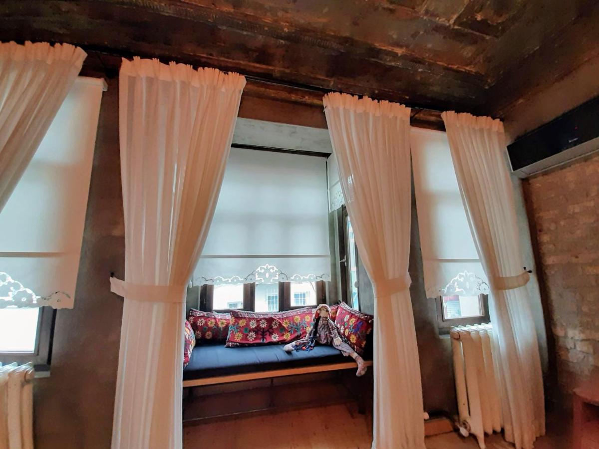 Maria Balat Hotel Istanbul Exterior photo